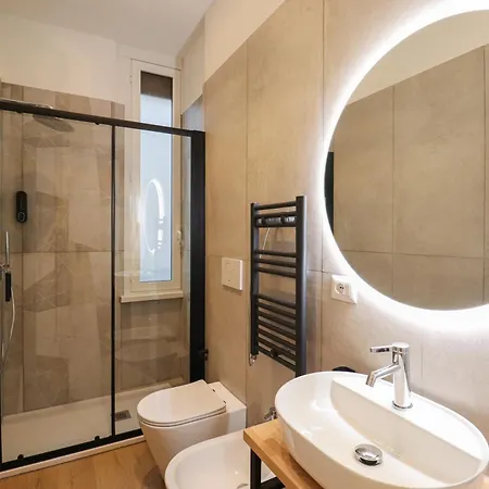 St Peter & Vatican Luxury - Boutique In Centre & Vatican - Ac, Wifi & Metro 5 Min Affittacamere Roma