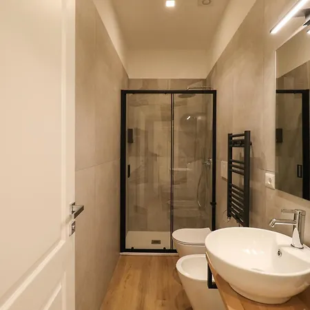 Affittacamere St Peter & Vatican Luxury - Boutique In Centre & Vatican - Ac, Wifi & Metro 5 Min