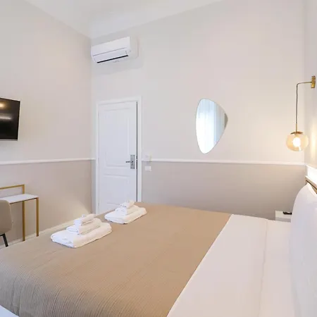 Affittacamere St Peter & Vatican Luxury - Boutique In Centre & Vatican - Ac, Wifi & Metro 5 Min *