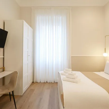 St Peter & Vatican Luxury - Boutique In Centre & Vatican - Ac, Wifi & Metro 5 Min Affittacamere Roma
