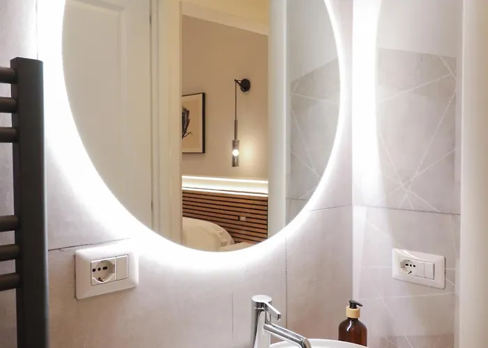 بيت ضيافة St Peter & Vatican Luxury - Boutique In Centre & Vatican - Ac, Wifi & Metro 5 Min 4*
