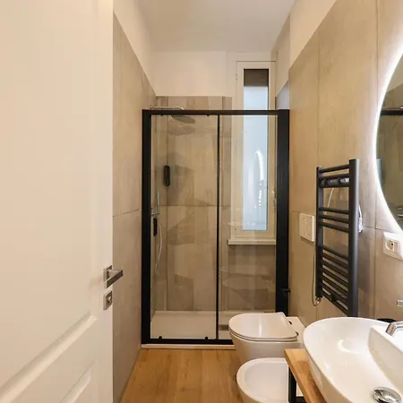 Pensionat St Peter & Vatican Luxury - Boutique In Centre & Vatican - Ac, Wifi & Metro 5 Min Rom