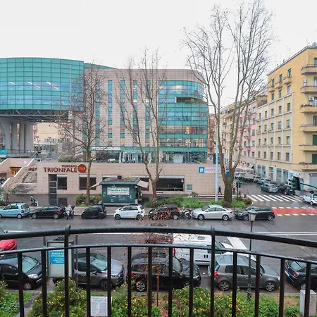 Pensionat St Peter & Vatican Luxury - Boutique In Centre & Vatican - Ac, Wifi & Metro 5 Min Rom